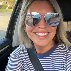 Meet your Posher, Tessa